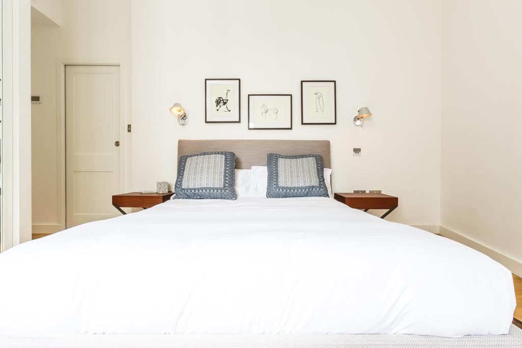 Cockspur Street, 3 bedrooms Londen Buitenkant foto