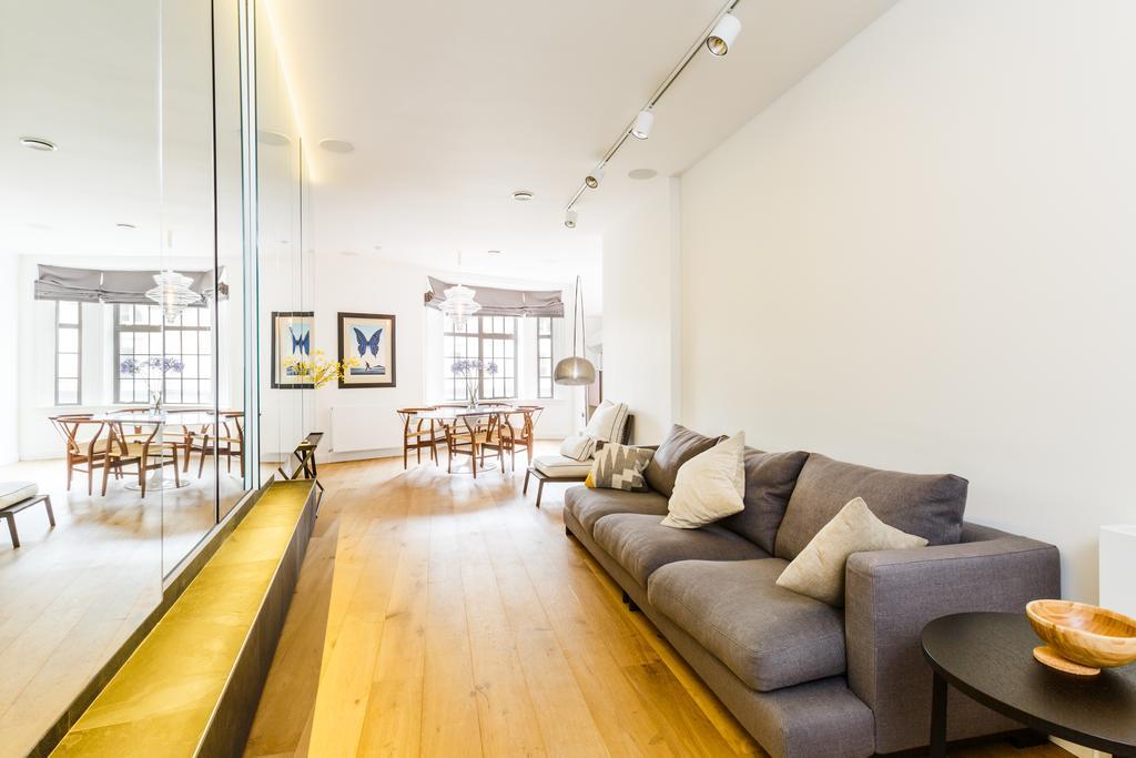 Cockspur Street, 3 bedrooms Londen Buitenkant foto